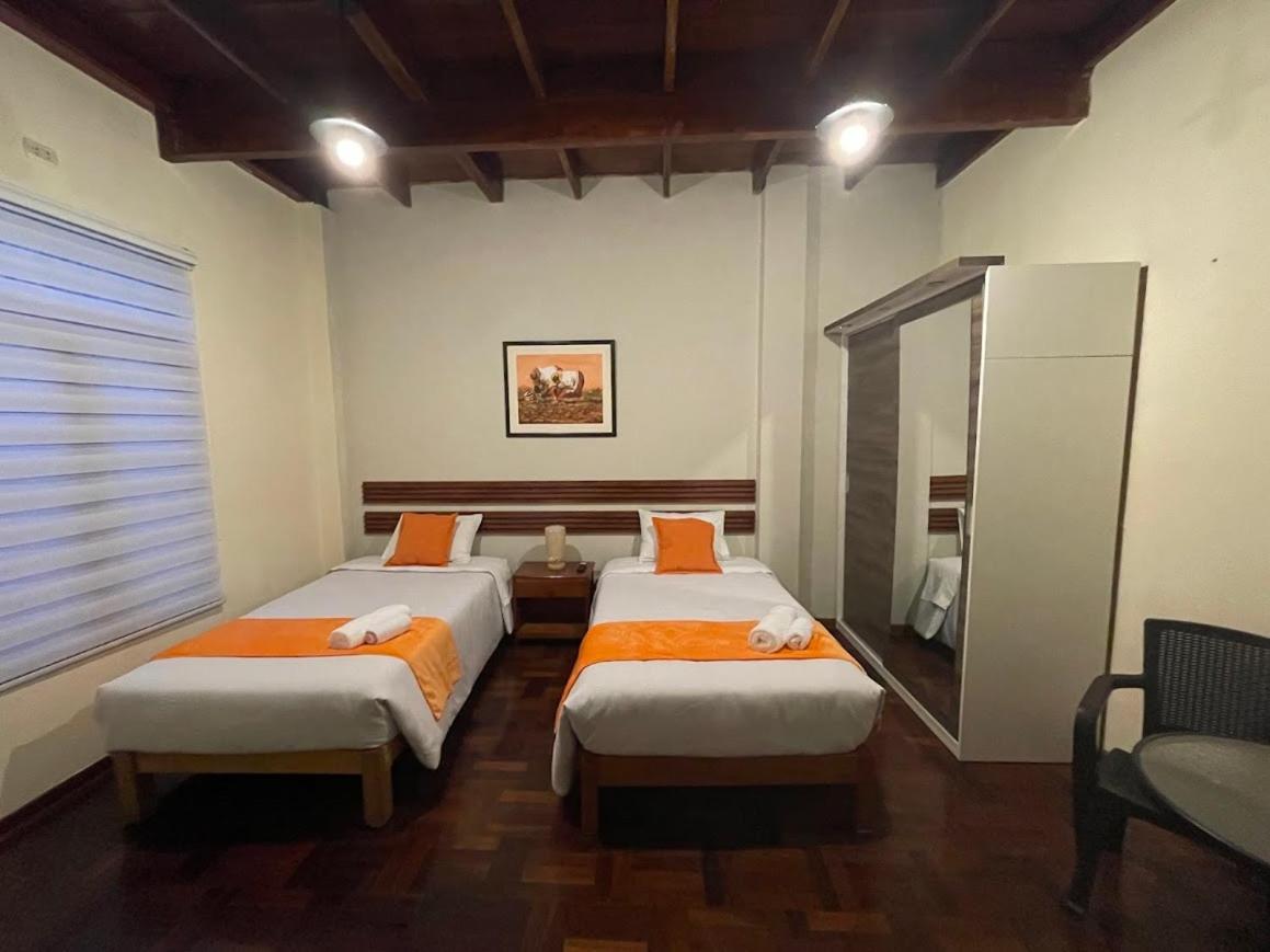Posada Miraflores Лима Экстерьер фото